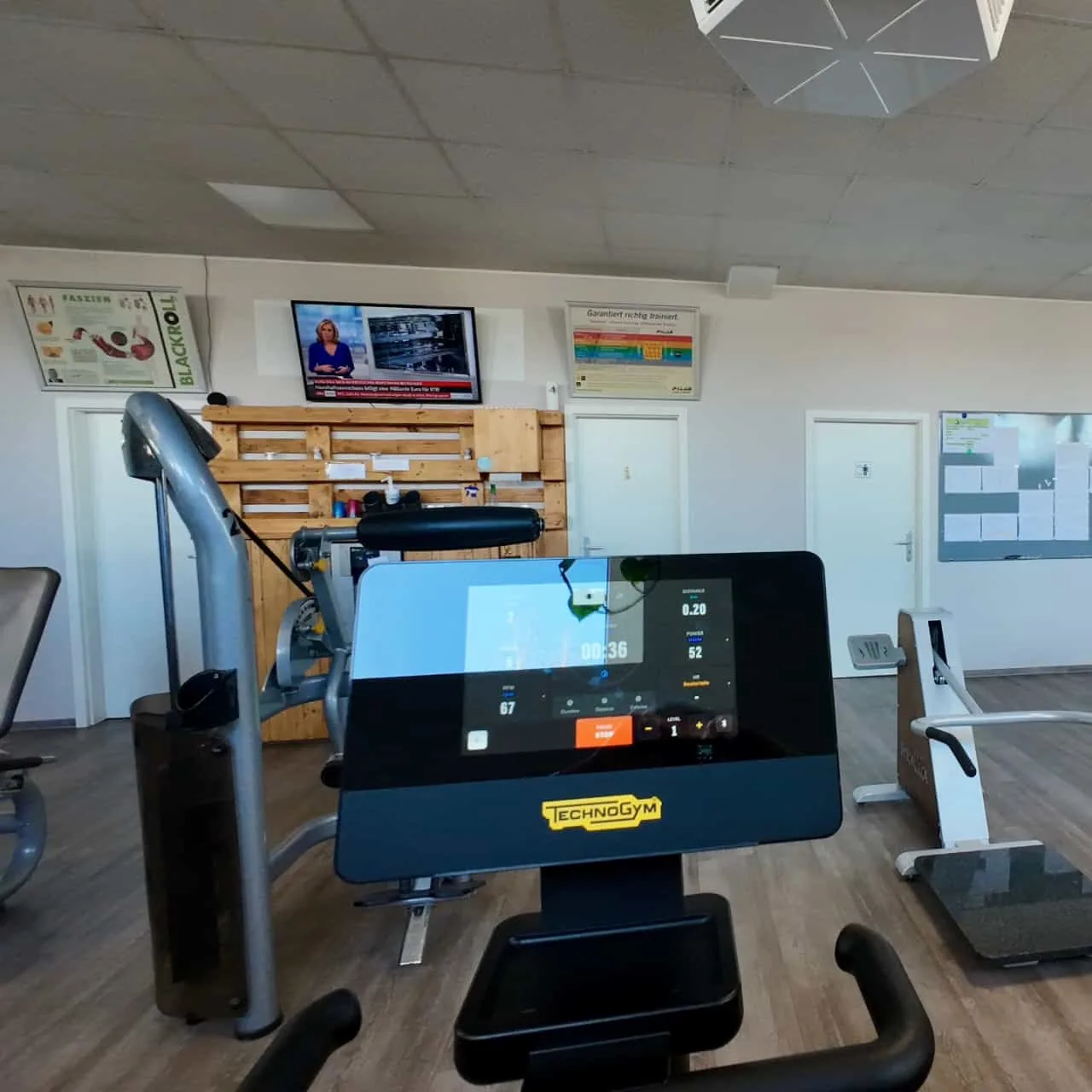 Studio DC GYM
               Gr&uuml;na