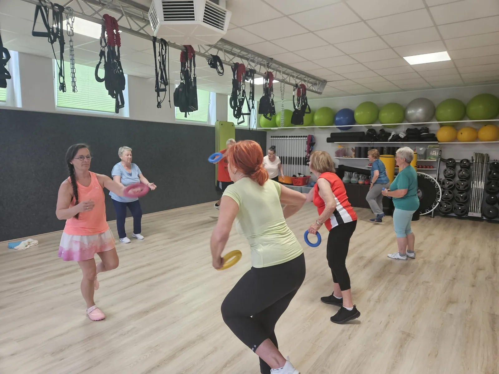 Studio DC GYM
               Gr&uuml;na